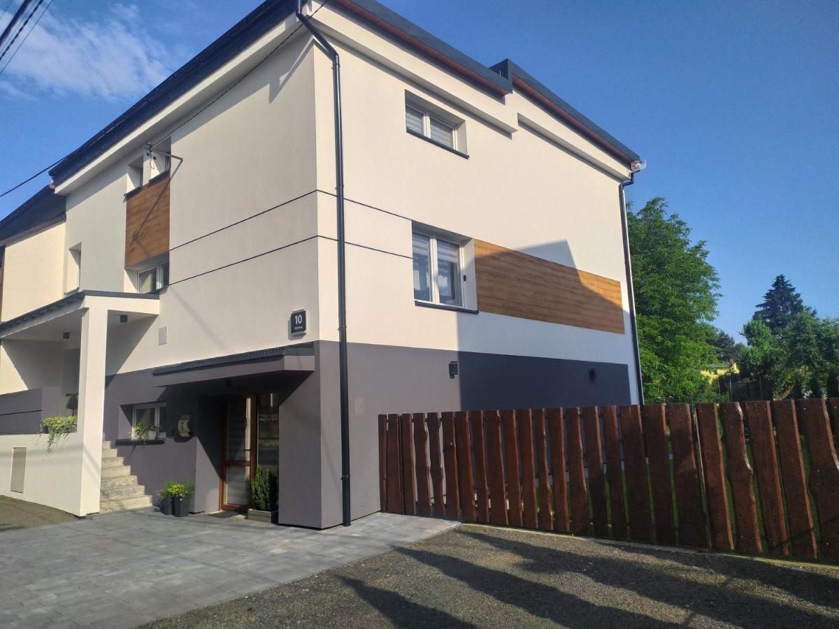 Pokoje I Apartamenty Na Szkolnej زاتور المظهر الخارجي الصورة