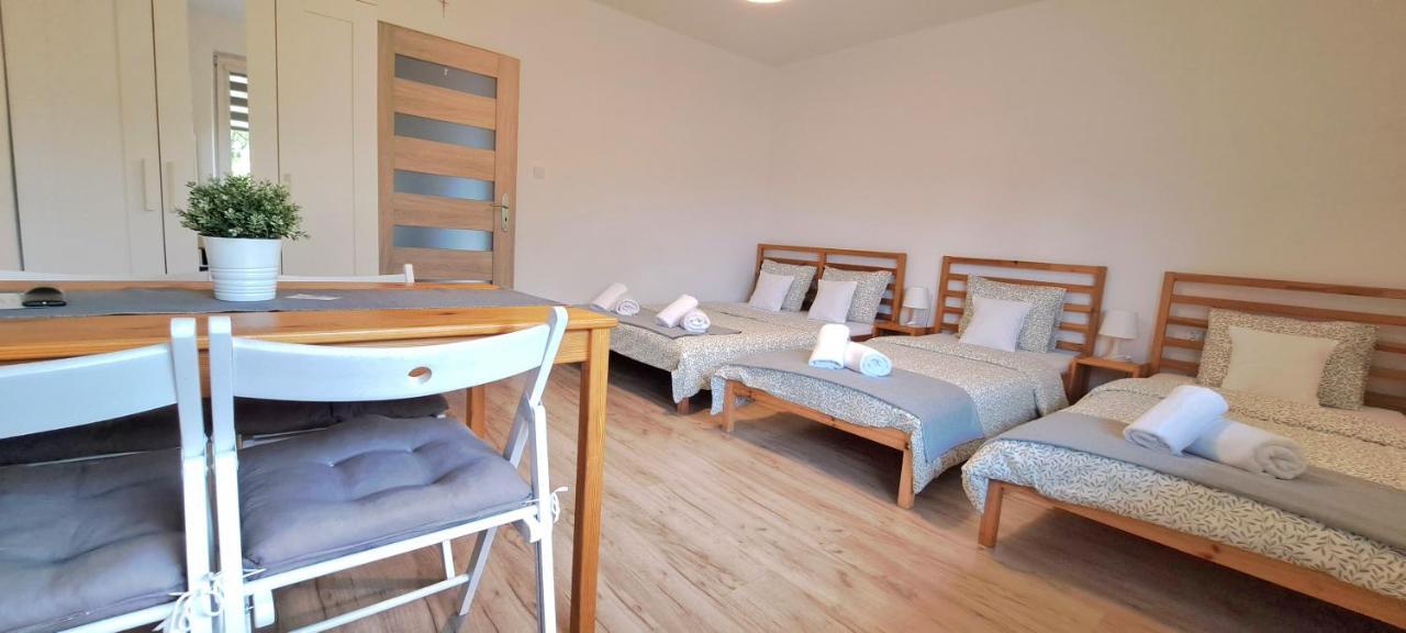 Pokoje I Apartamenty Na Szkolnej زاتور المظهر الخارجي الصورة