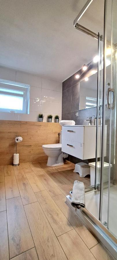 Pokoje I Apartamenty Na Szkolnej زاتور المظهر الخارجي الصورة